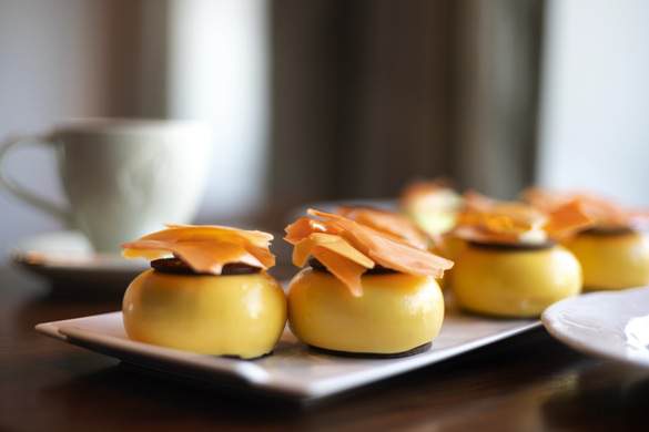 Crystal Cruises, The Bistro, Mango Petit Gateau 1.jpg